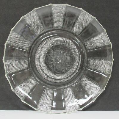 Jeanette Dew Drop Large 11" Round Tray
