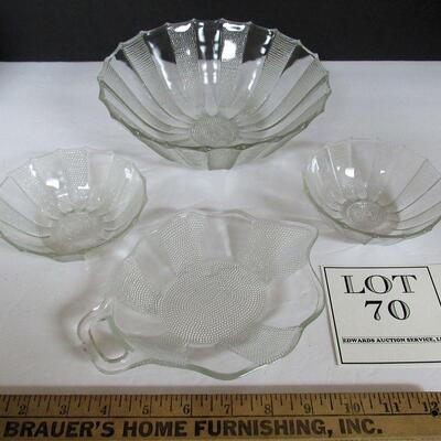 Vintage Jeanette Glass Dew Drop Bowls and Leaf Shaped Dish