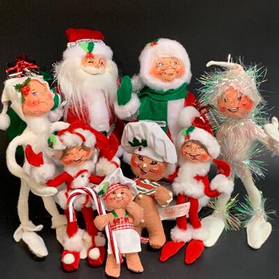 Lot 368 Annalee Dolls: Santa, Elves and More