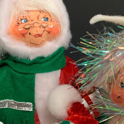Lot 368 Annalee Dolls: Santa, Elves and More
