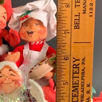 Lot 369 Annalee Dolls: Elves, Snowman and More
