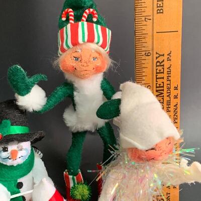 Lot 369 Annalee Dolls: Elves, Snowman and More