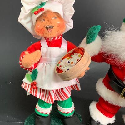 Lot 369 Annalee Dolls: Elves, Snowman and More