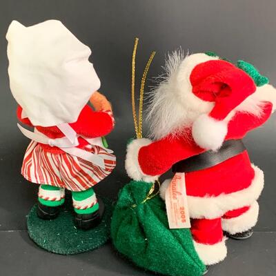 Lot 369 Annalee Dolls: Elves, Snowman and More