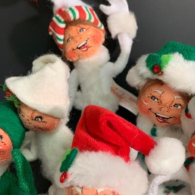 lot 370 Annalee Dolls: Santa, Carolers and More