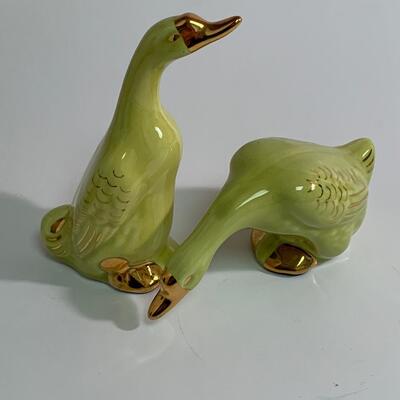 Lot 377 Vintage Carlton Ware  Vase & Vintage Gold Trimmed Birds & trinket Dish