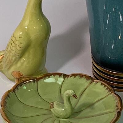 Lot 377 Vintage Carlton Ware  Vase & Vintage Gold Trimmed Birds & trinket Dish