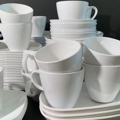 Lot 378: Vintage Centura by Corning