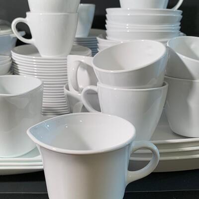 Lot 378: Vintage Centura by Corning