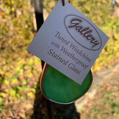 Lot 451: New Gallery Hummingbird Wind Chimes with Stained Glass