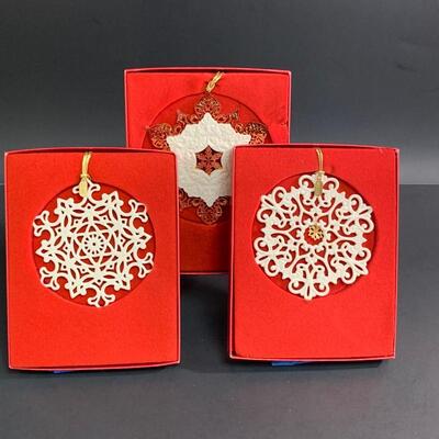 Lot 460: New HTF Lenox Snow Fantasies Lace Snowflake Ornaments, 1999/2000 and More