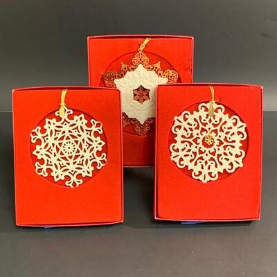Lot 460: New HTF Lenox Snow Fantasies Lace Snowflake Ornaments, 1999/2000 and More