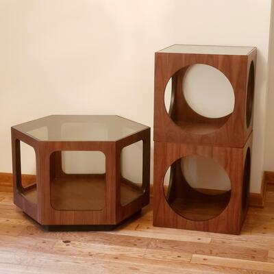 Lot 514: MCM Lane 3-Piece Coffee/End Table Set (Versatile)