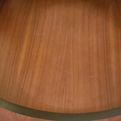 Lot 514: MCM Lane 3-Piece Coffee/End Table Set (Versatile)