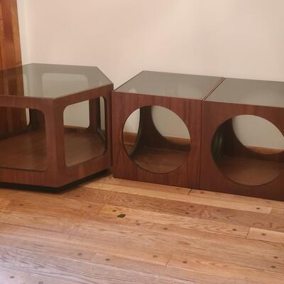 Lot 514: MCM Lane 3-Piece Coffee/End Table Set (Versatile)