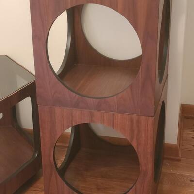 Lot 514: MCM Lane 3-Piece Coffee/End Table Set (Versatile)