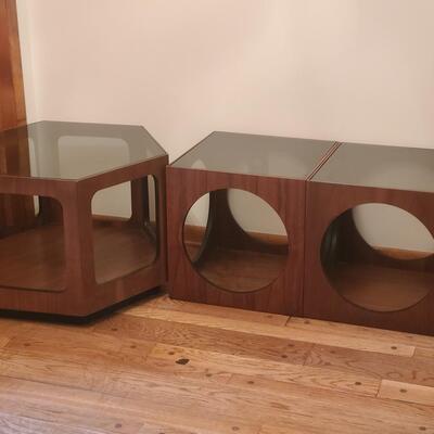 Lot 514: MCM Lane 3-Piece Coffee/End Table Set (Versatile)