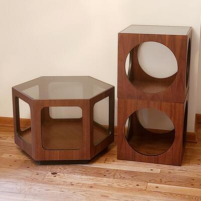 Lot 514: MCM Lane 3-Piece Coffee/End Table Set (Versatile)