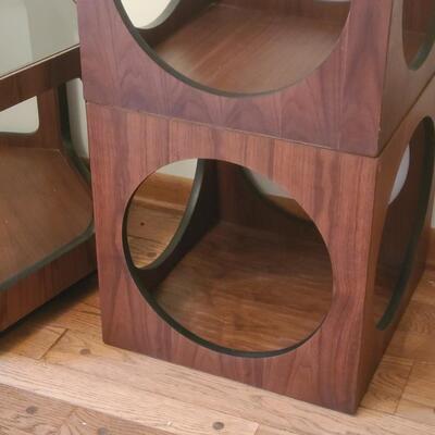 Lot 514: MCM Lane 3-Piece Coffee/End Table Set (Versatile)