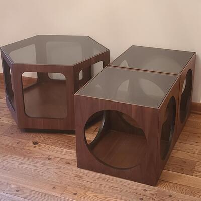 Lot 514: MCM Lane 3-Piece Coffee/End Table Set (Versatile)