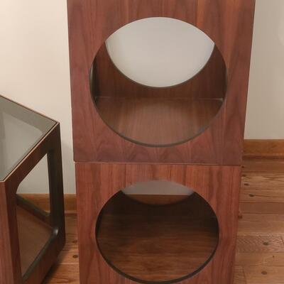 Lot 514: MCM Lane 3-Piece Coffee/End Table Set (Versatile)