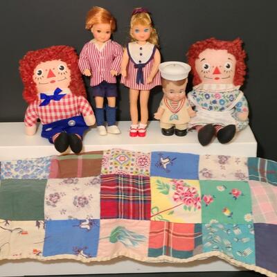 Lot 491: Vintage Mattel Tutti & Todd Barbies in Sundae Treat Outfits and More