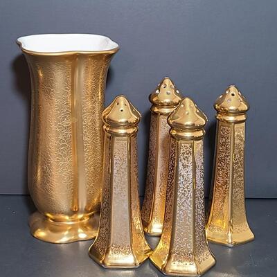 Lot 488: Vintage Pickard "Gold" Tea Set, Vase, and Salt/Pepper Sets