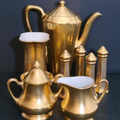 Lot 488: Vintage Pickard "Gold" Tea Set, Vase, and Salt/Pepper Sets