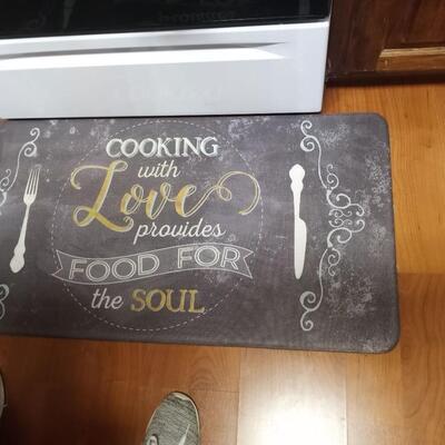 2 foam floor mats