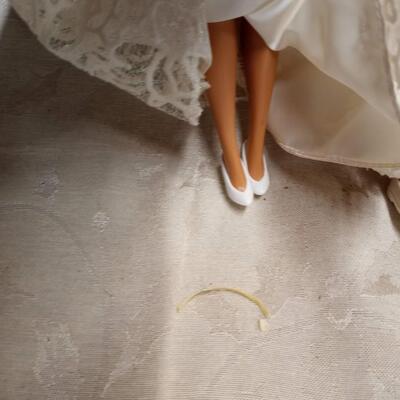 1966 & 68 Vintage Wedding Barbie couple