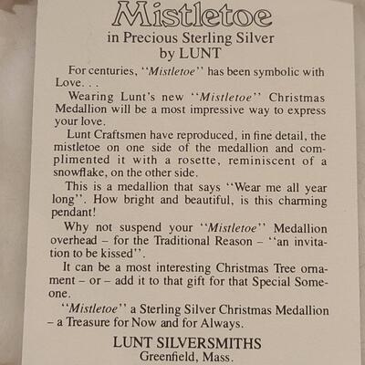 Lot J2: New Vintage Lunt Sterling Medallion "Mistletoe" Pendants/Ornaments (38grams)