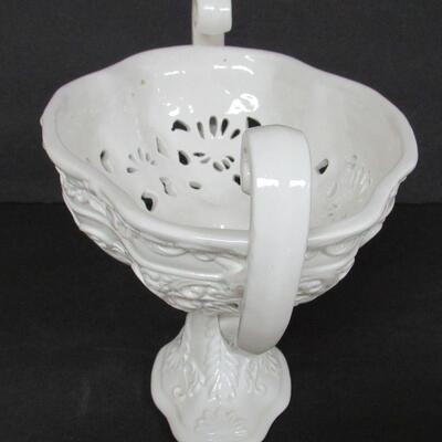 Large Two Handled Bowl, Ardalt Italy, Moresco Blanco 5943, Pierced Design