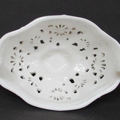 Large Two Handled Bowl, Ardalt Italy, Moresco Blanco 5943, Pierced Design