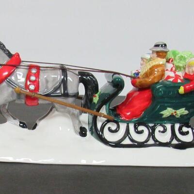 Retired Dept 56 Snow Village Sleighride Figurine in Box