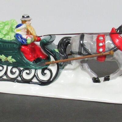 Retired Dept 56 Snow Village Sleighride Figurine in Box