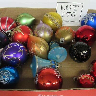 Lot of Older Glass Christmas Ornaments