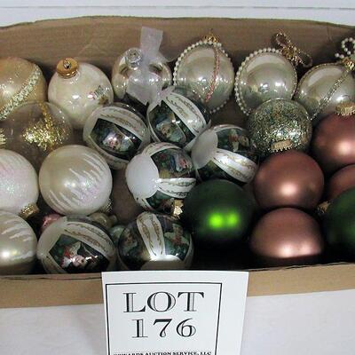 Lot of Older Glass Christmas Ornaments