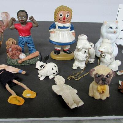 Misc Figurines Lot