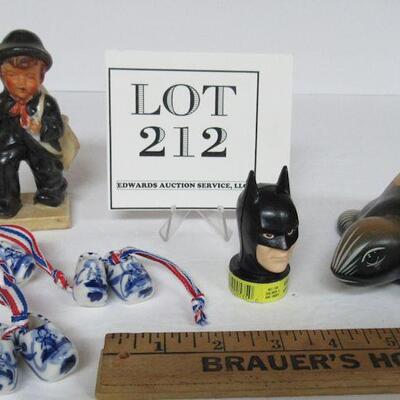 Misc Figurine Lot, Mexico Turtle, Dutch Shoes, More