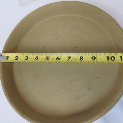 2 pc Baking Stones by Pampered Chef: Bundt Cake & Pie Pans