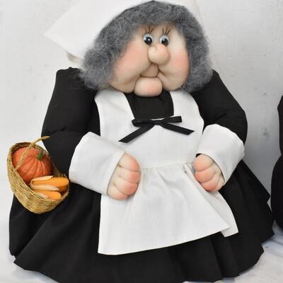 2 Soft Sculpture Dolls, Crafts, Pilgrims, 11" Tall