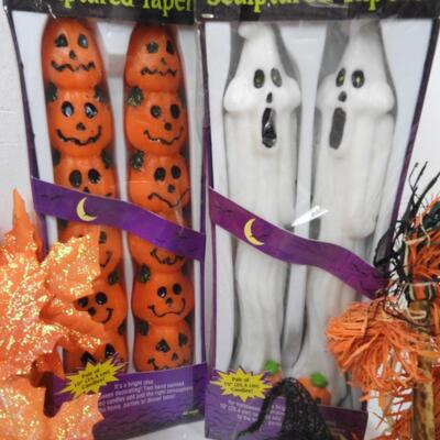 16 pc Halloween Lot: Sculptured Tapered Candles, Scarecrows, Ghosts
