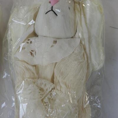 2 Snow Bear Collectables 17" and 2 Girl and 1 Boy Angel Bunnies-17" Muslin