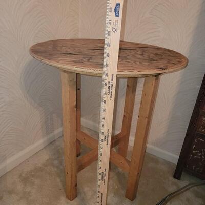 glass table top (TABLE CLOTH NOT INCLUDED)