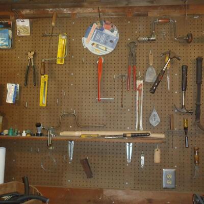 ALL contents of 3 barns video (video link in description)