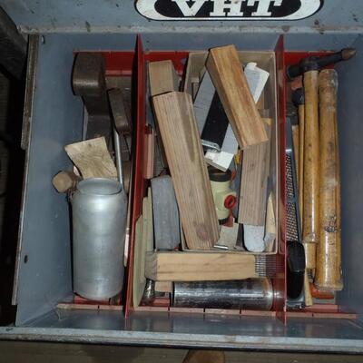 ALL contents of 3 barns video (video link in description)