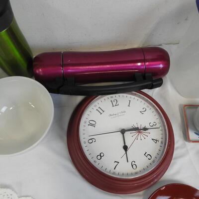 17 pc Kitchen Lot: Small Tea Pots, Crock Pot, Insulated Bottle, Ceramic Bowls