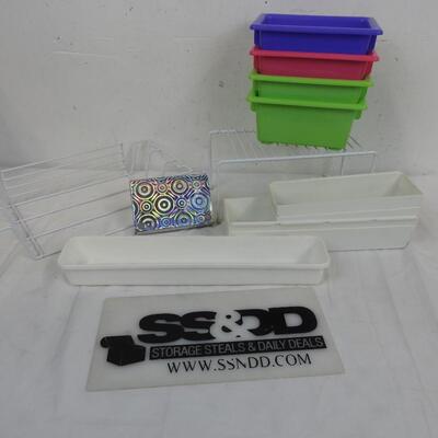 12 pc Organizing, 4 Plastic Boxes, Drying Rack, etc