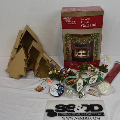 Christmas Garland, Tree Boxes Small, Medium, Large, Small Christmas DÃ©cor - New