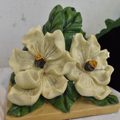 Our America Gift Moose Topper, Magnolia Bookends - New